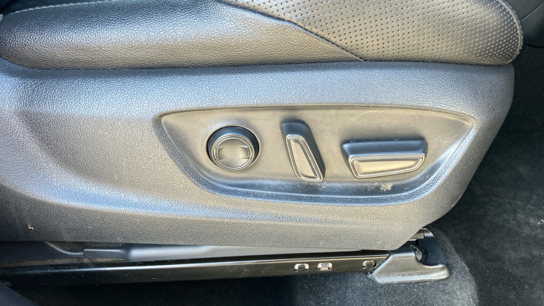 Toyota C-HR 1.8 Hybrid Excel 5dr CVT Hybrid Hatchback